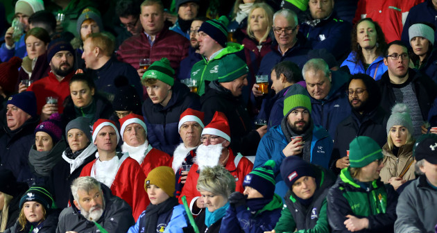 connacht-fans-at-the-game