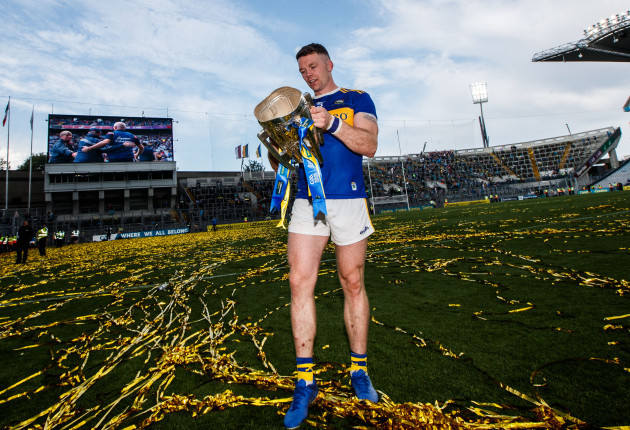 padraic-maher-with-the-liam-mccarthy-cup