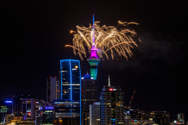 auckland-new-zealand-01-jan-2023-auckland-welcomes-in-the-2023-new-year-with-fireworks-from-the-sky-tower-auckland-is-the-first-city-to-celebrate-the-new-year-credit-david-rowlandone-image-pho