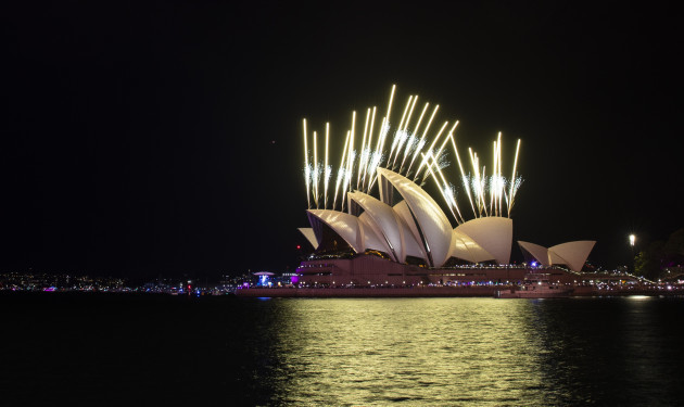 australia-sydney-new-year-firework
