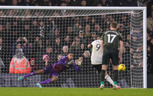 fulham-v-southampton-premier-league-craven-cottage