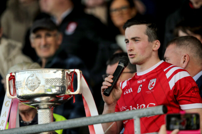 paul-murphy-makes-his-speech-after-the-game