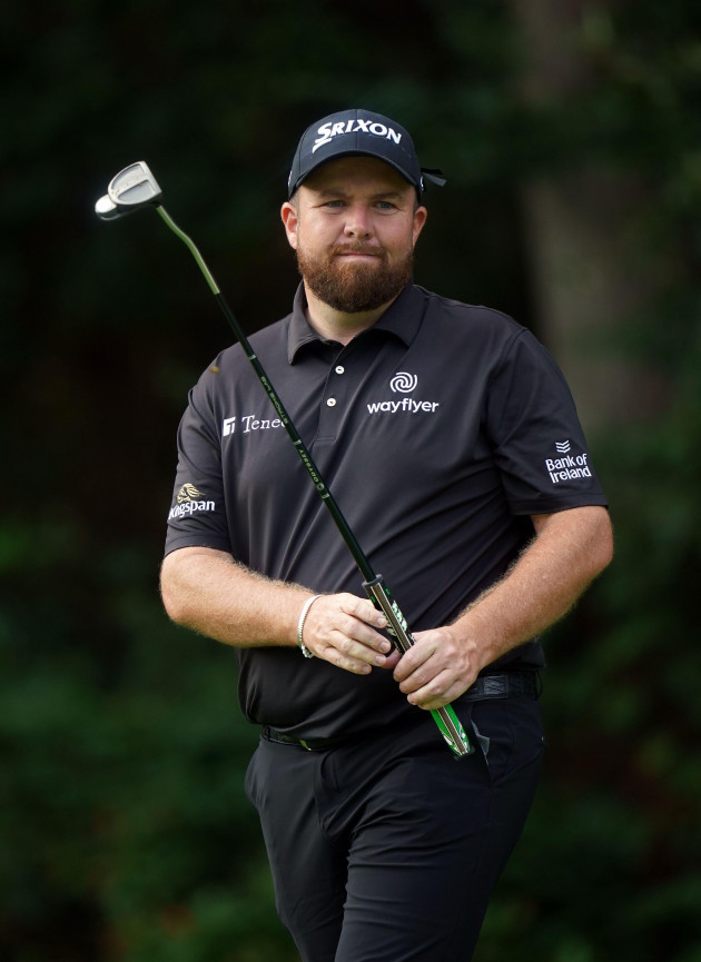 shane-lowry-plays-on-the-17th-green-during-day-four-of-the-bmw-pga-championship-at-wentworth-golf-club-virginia-water-picture-date-sunday-september-11-2022