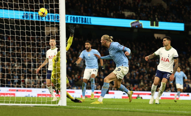 manchester-england-19th-january-2023-erling-haaland-of-manchester-city-scores-the-equalising-goal-2-2-during-the-premier-league-match-at-the-etihad-stadium-manchester-picture-credit-should-read