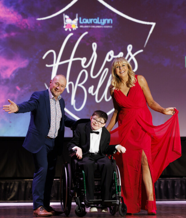 lauralynn-heros-ball