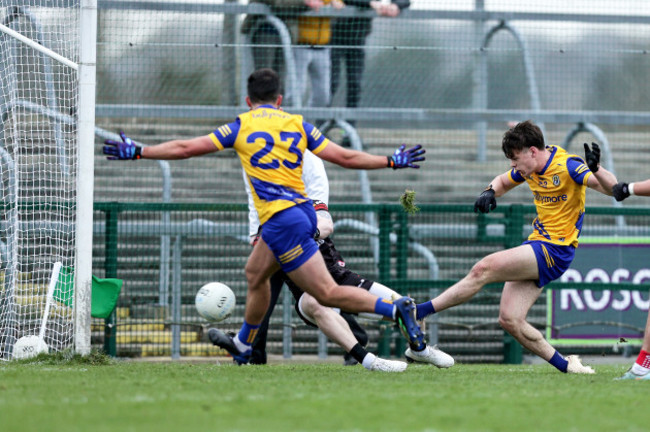 ben-ocarroll-scores-his-sides-third-goal