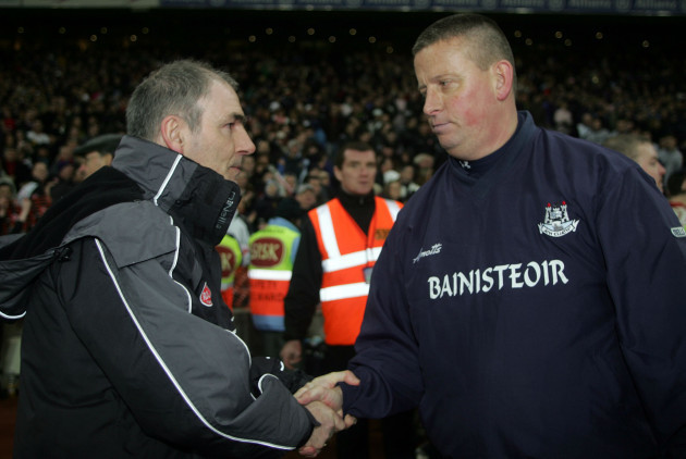 mickey-harte-tyrone-manager-and-dublins-paul-caffrey-shake-hands