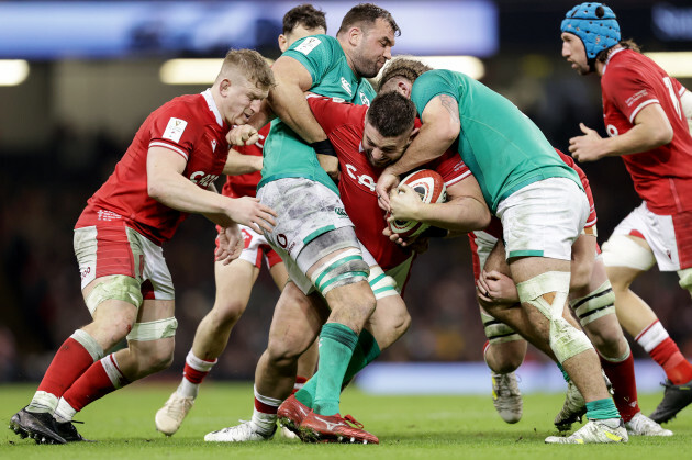 gareth-thomas-and-jac-morgan-with-tadhg-beirne-and-finlay-bealham