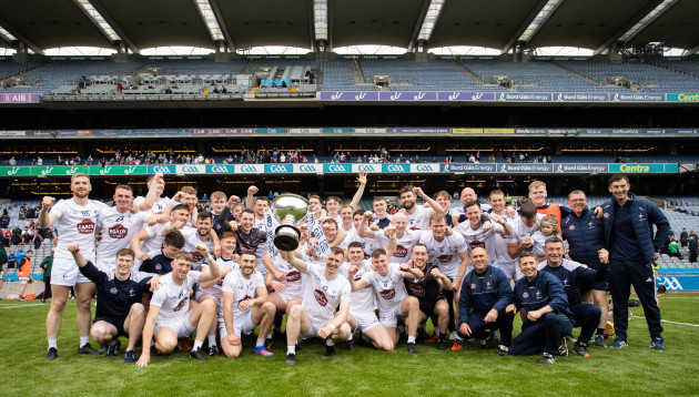 kildare-celebrate-after-the-game