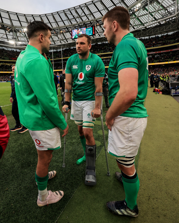 conor-murray-tadhg-beirne-and-iain-henderson-after-the-game