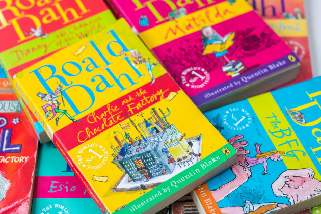 roald-dahl-books-stack-pile-of-childrens-books-kids-books-roald-dahl-book-matilda-bfg-chocolate-factory-witches-kids-favourite-author-classics