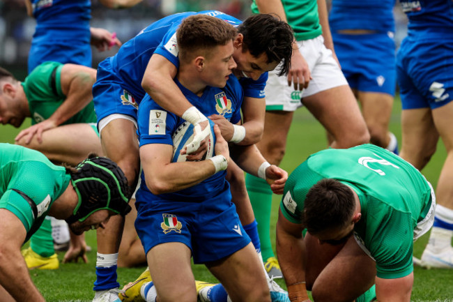 stephen-varney-celebrates-after-scoring-a-try-with-ange-capuozzo