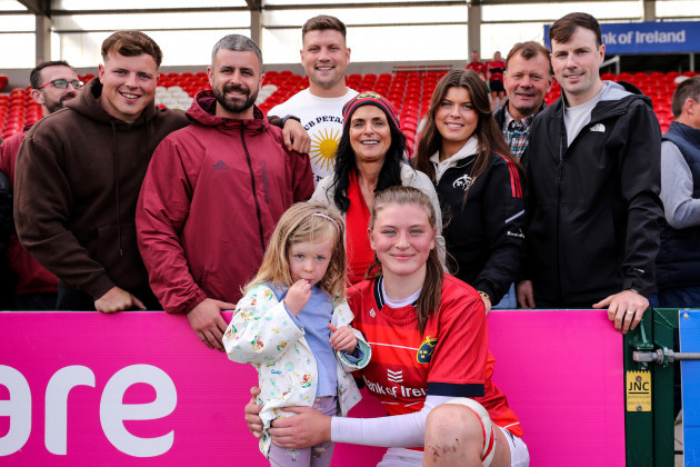 saskia-wycherley-celebrates-after-the-game-with-her-family