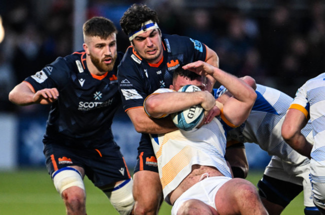 stuart-mcinally-tackles-michael-milne