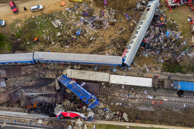 ttempi-valley-greece-march-1-2023-a-tragic-accident-occurred-in-northern-greece-as-two-trains-collided-in-the-tempi-valley-resulting-in-the-dea