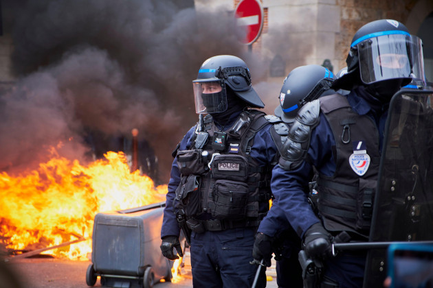 paris-ile-de-france-france-11th-mar-2023-french-riot-police-charge-during-violence-as-ten-of-thousands-of-people-march-in-the-centre-of-paris-against-pension-reform-plans-the-plans-by-the-emmanu