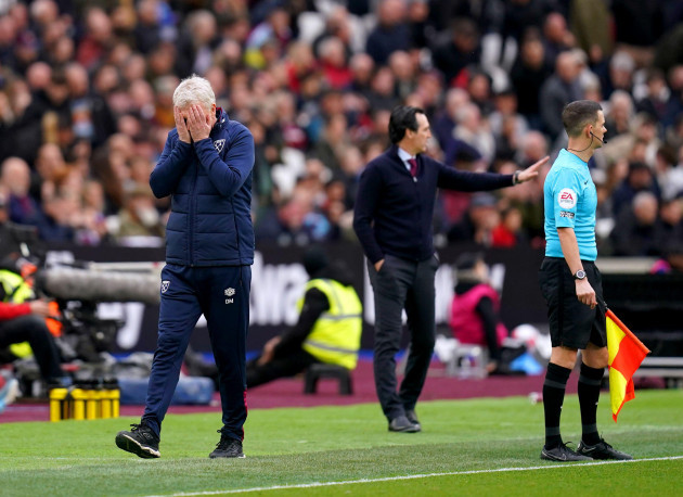 west-ham-united-manager-david-moyes-left-appears-dejected-during-the-premier-league-match-at-the-london-stadium-london-picture-date-sunday-march-12-2023
