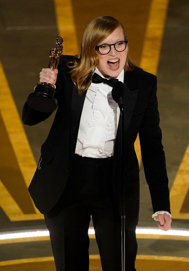sarah-polley-accepts-the-award-for-best-adapted-screenplay-for-women-talking-at-the-oscars-on-sunday-march-12-2023-at-the-dolby-theatre-in-los-angeles-ap-photochris-pizzello