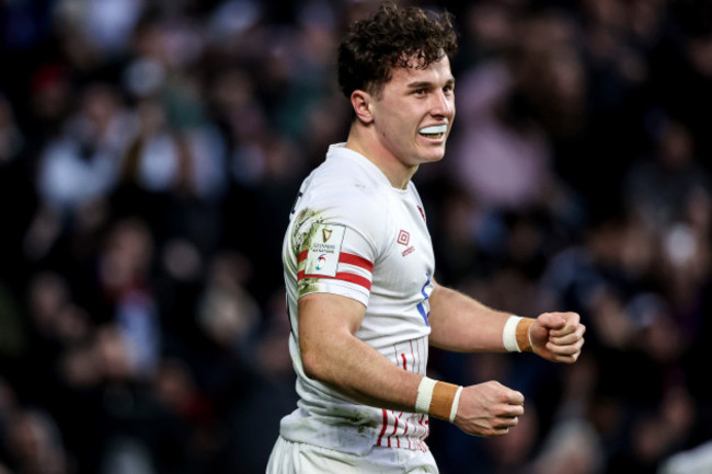 henry-arundell-celebrates-after-scoring-a-try