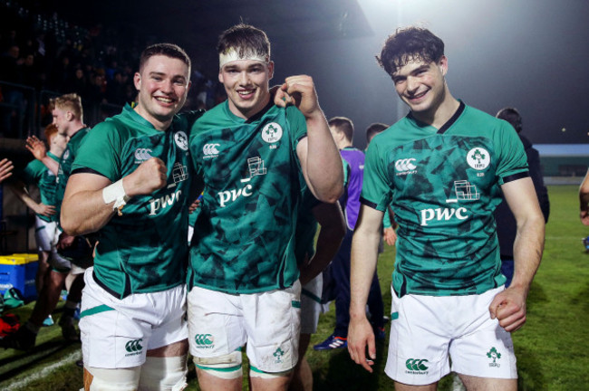 ireland-players-celebrate-after-the-match