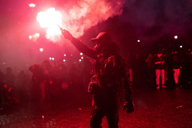demonstration-on-the-place-de-la-concorde-against-the-use-of-49-3-paris