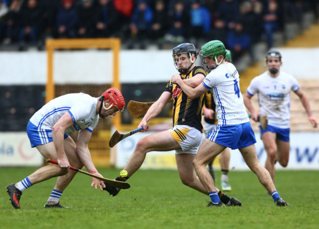 conor-ryan-tackles-billy-drennan