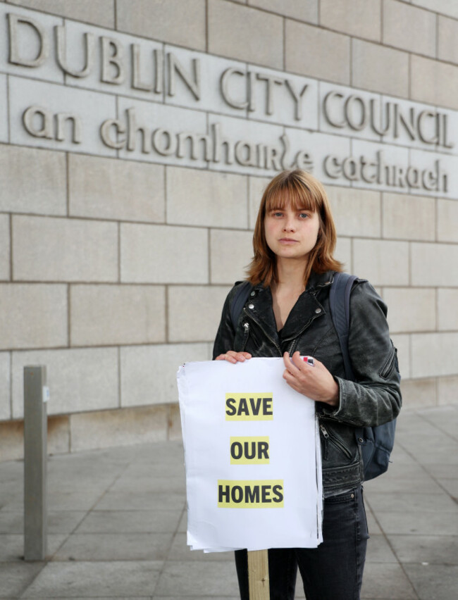 tathony house evictions834