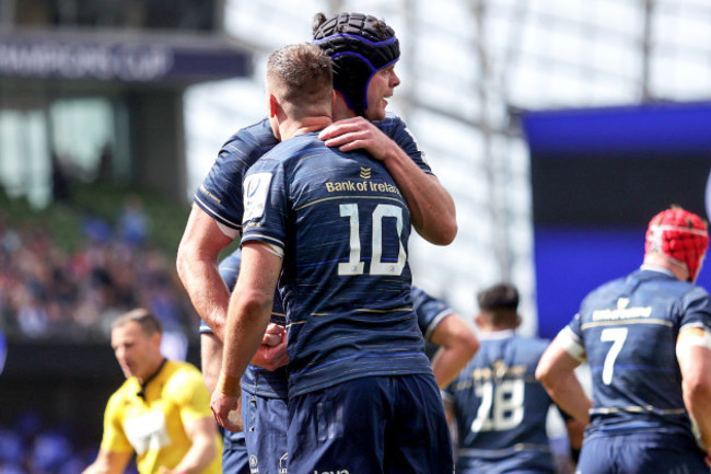 johnny-sexton-celebrates-josh-van-der-fliers-try-with-james-ryan