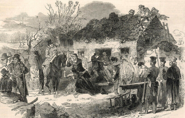 irish-evictions-1848-the-roof-is-being-dismantled-as-he-distraught-occupants-plead-for-mercy-watched-by-soldiers