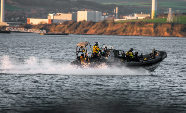 cobh-cork-ireland-07th-mar-2019-an-advanced-landing-party-of-the-irish-naval-vessel-le-william-butler-yeats-speed-towards-cobh-on-their-rib-to-prepare-for-their-ships-docking-at-the-town-in-co-c