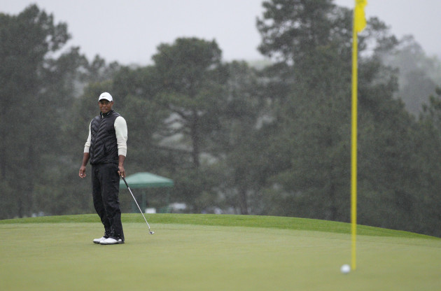 augusta-united-states-08th-apr-2023-tiger-woods-misses-his-par-putt-at-the-18th-hole-during-the-rain-delayed-second-round-at-the-87th-masters-tournament-at-augusta-national-golf-club-in-augusta-g