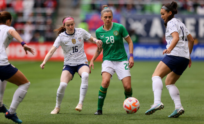 sinead-farrelly-with-rose-lavelle