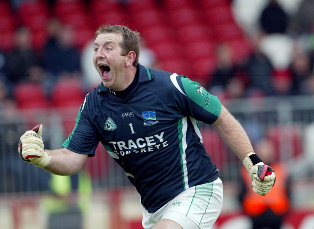 ronan-gallagher-celebrates-at-the-final-whistle