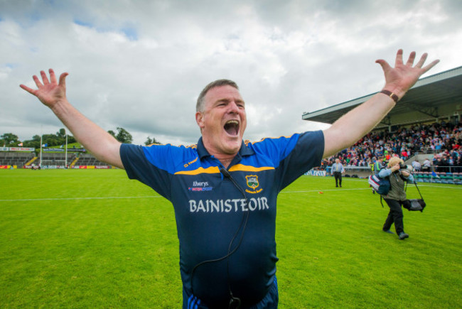 liam-kearns-celebrates-the-final-whistle