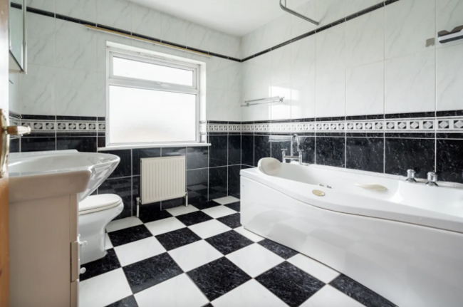 Screenshot 2023-04-28 at 15.02.33