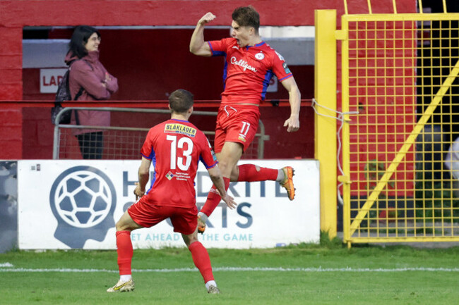 matty-smith-celebrates-scoring-a-goal