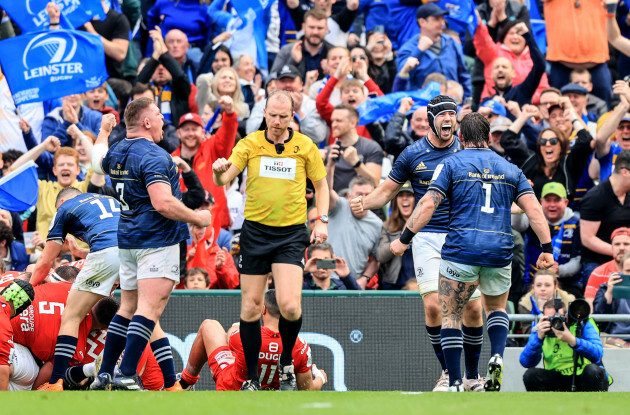 andrew-porter-tadhg-furlong-and-caelan-doris-celebrate-after-josh-van-der-flier-scores