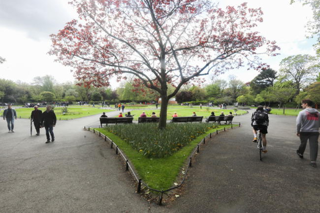 Sunny weather Stephens Green-8