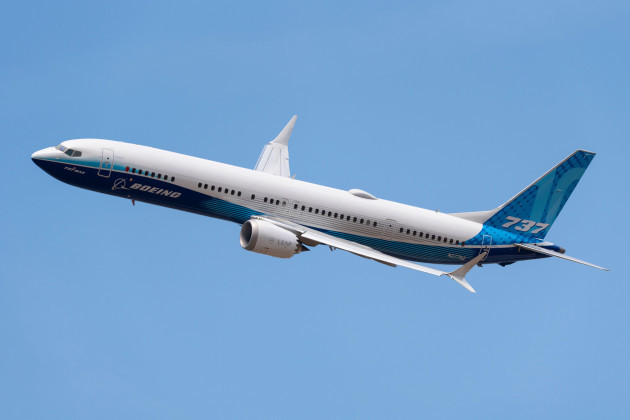 boeing-737-max-10-airliner-jet-plane-the-new-version-of-the-max-series-flying-at-the-farnborough-international-airshow-2022-latest-version-of-max