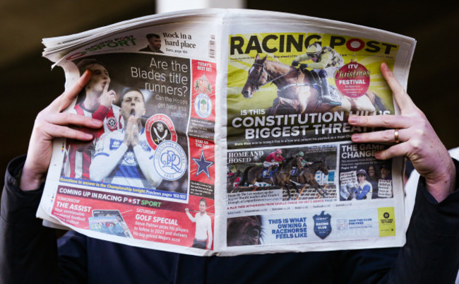 kieran-oloughlin-reads-the-paper-ahead-of-the-races