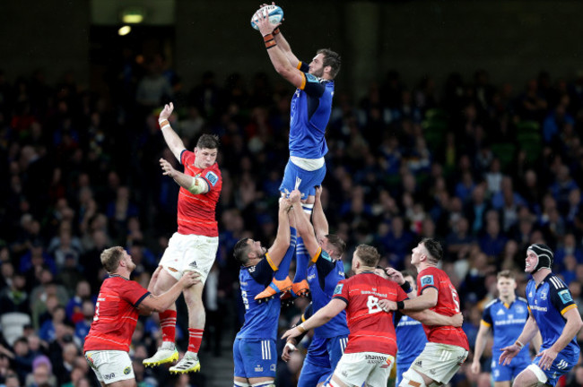 jason-jenkins-and-jack-odonoghue-in-a-line-out