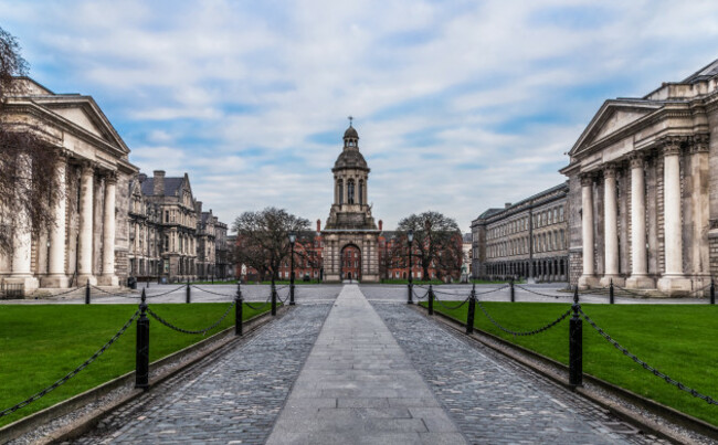 dublinirelandjan212017courtyardtrinitycollegeatsunrise