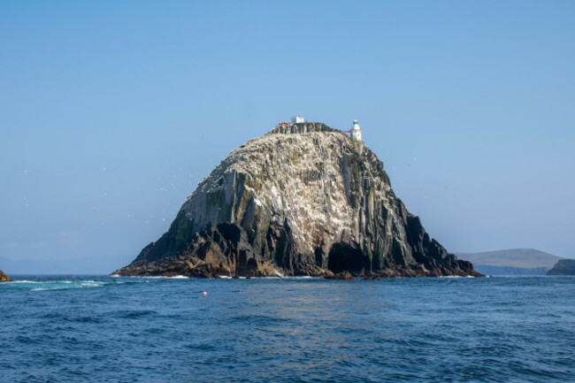 bullrocktunnelandlighthousewestcorkireland