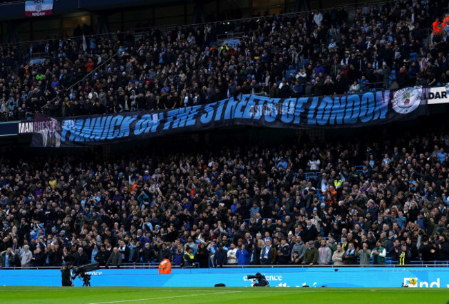 a-large-banner-reading-pannick-on-the-streets-of-london-is-displayed-before-the-premier-league-match-at-the-etihad-stadium-manchester-picture-date-sunday-february-12-2023