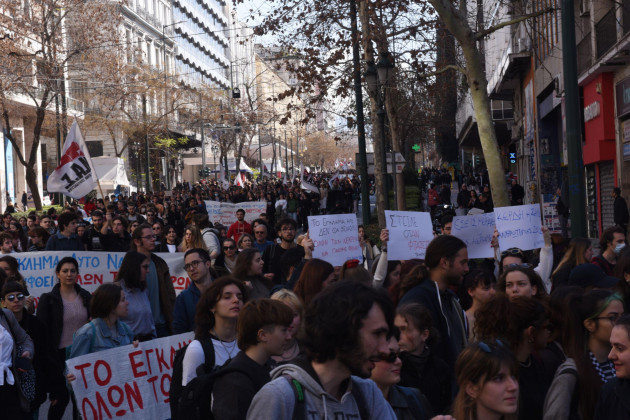athens-attiki-greece-3rd-mar-2023-universities-students-students-of-high-schools-and-of-lyceum-during-the-protest-of-the-train-tragedy-in-tempi-credit-image-dimitrios-karvountzispaci