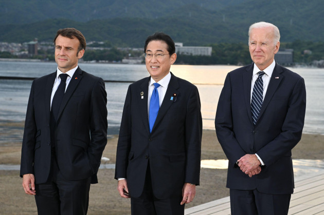 hatsukaichi-japan-19th-may-2023-group-of-seven-leaders-pose-together-at-the-itsukushima-shrine-on-miyajima-island-on-the-first-day-of-the-g7-summit-may-19-2023-in-in-hatsukaichi-japan-standing