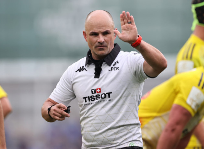 referee-jaco-peyper-with-tissot-watch