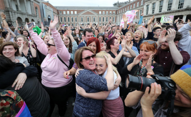 dublin-ireland-26th-may-2018-jubilant-scenes-at-the-referendum-result-centre-in-dublin-castle-this-evening-as-ireland-repeals-the-eight-amendment-of-the-constitution-which-had-equated-the-life-of