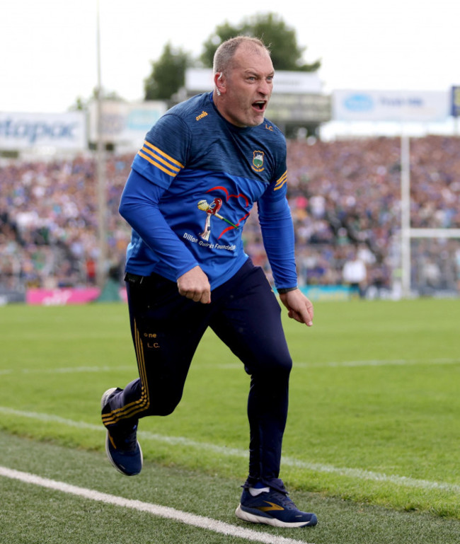 liam-cahill-reacts-during-the-game