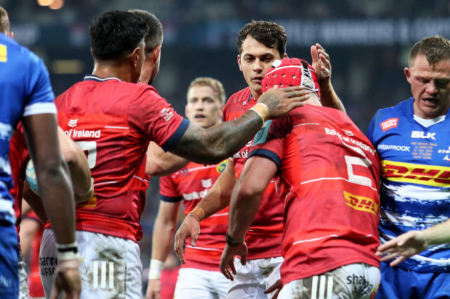 diarmuid-barron-celebrates-scoring-a-try-with-malakai-fekitoa-and-antoine-frisch